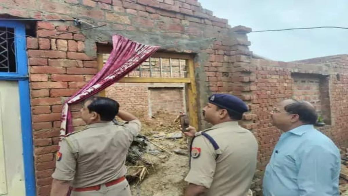 परिवार पर काल बनकर टूटी बारिश, कच्चा मकान गिरने से गई 2 की जान, तीन लोग जख्मी
