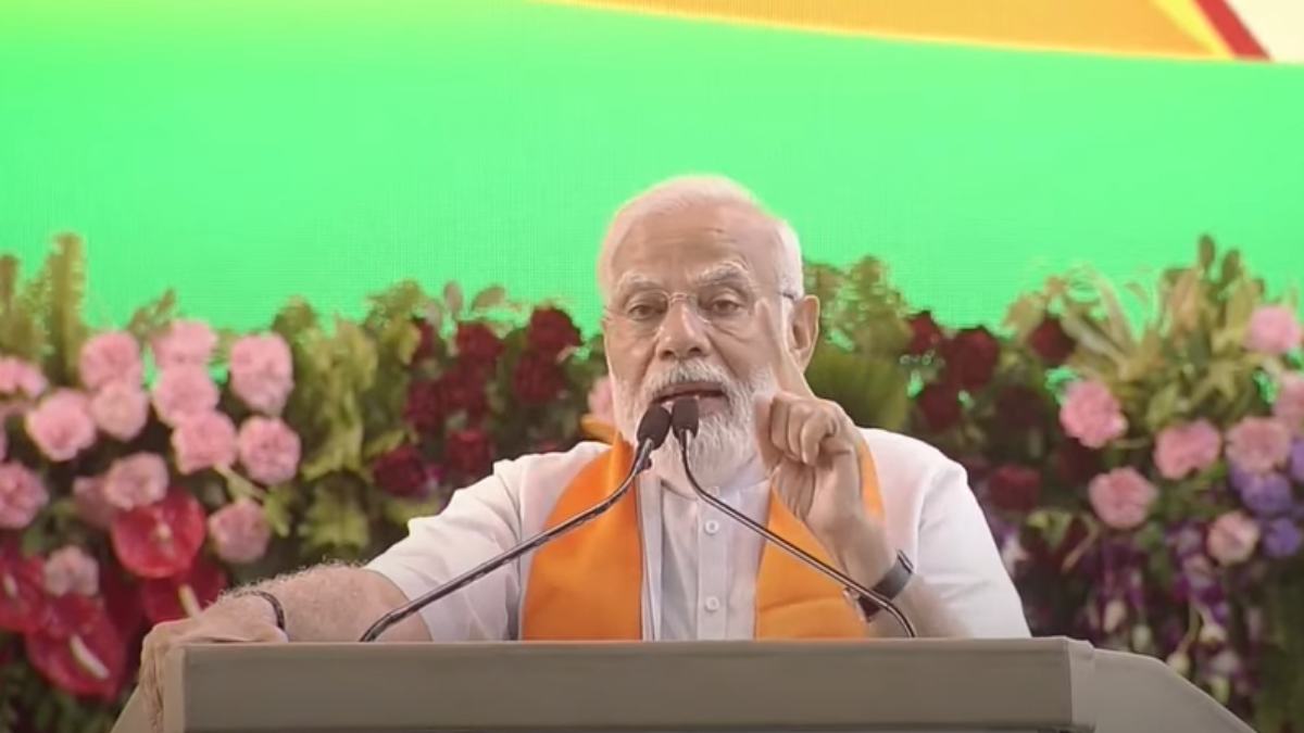 PM ने विपक्षी दलों पर बोला करारा हमला: कहा- उनके घोटालों की गारंटी है, तो मोदी की हर घोटाले पर कार्रवाई की गांरटी है, सबका हिसाब लेगा मोदी