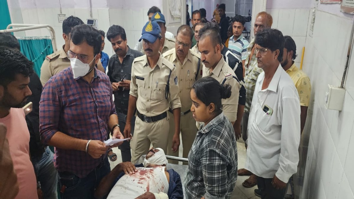 MP में जमीन विवाद में चली गोली: दो पक्षों में हुए खूनी संघर्ष के बाद बड़ी संख्या में पुलिस बल तैनात  