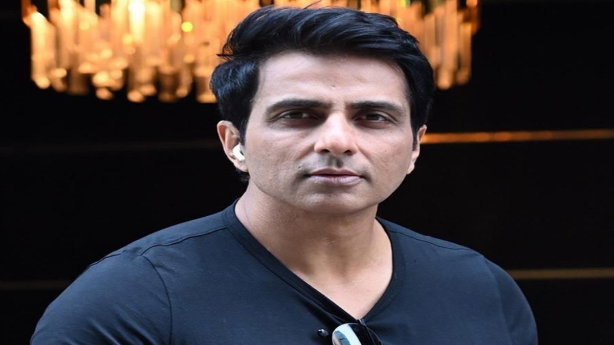 Sonu Sood फिर बने मसीहा, ओडिशा रेल हादसे में पीड़ितों के लिए जारी किया Help line number