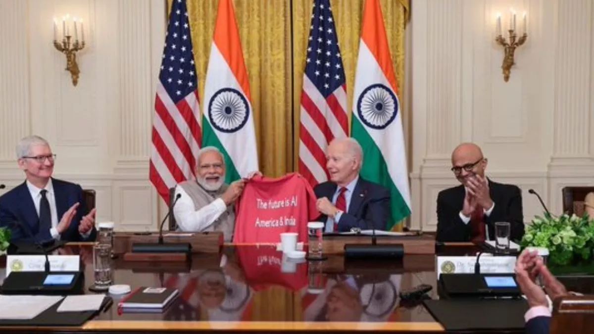PM Modi को अमेरिकी राष्ट्रपति Joe Biden ने गिफ्ट दी स्पेशल टी-शर्ट, लिखा है ये खास मैसेज