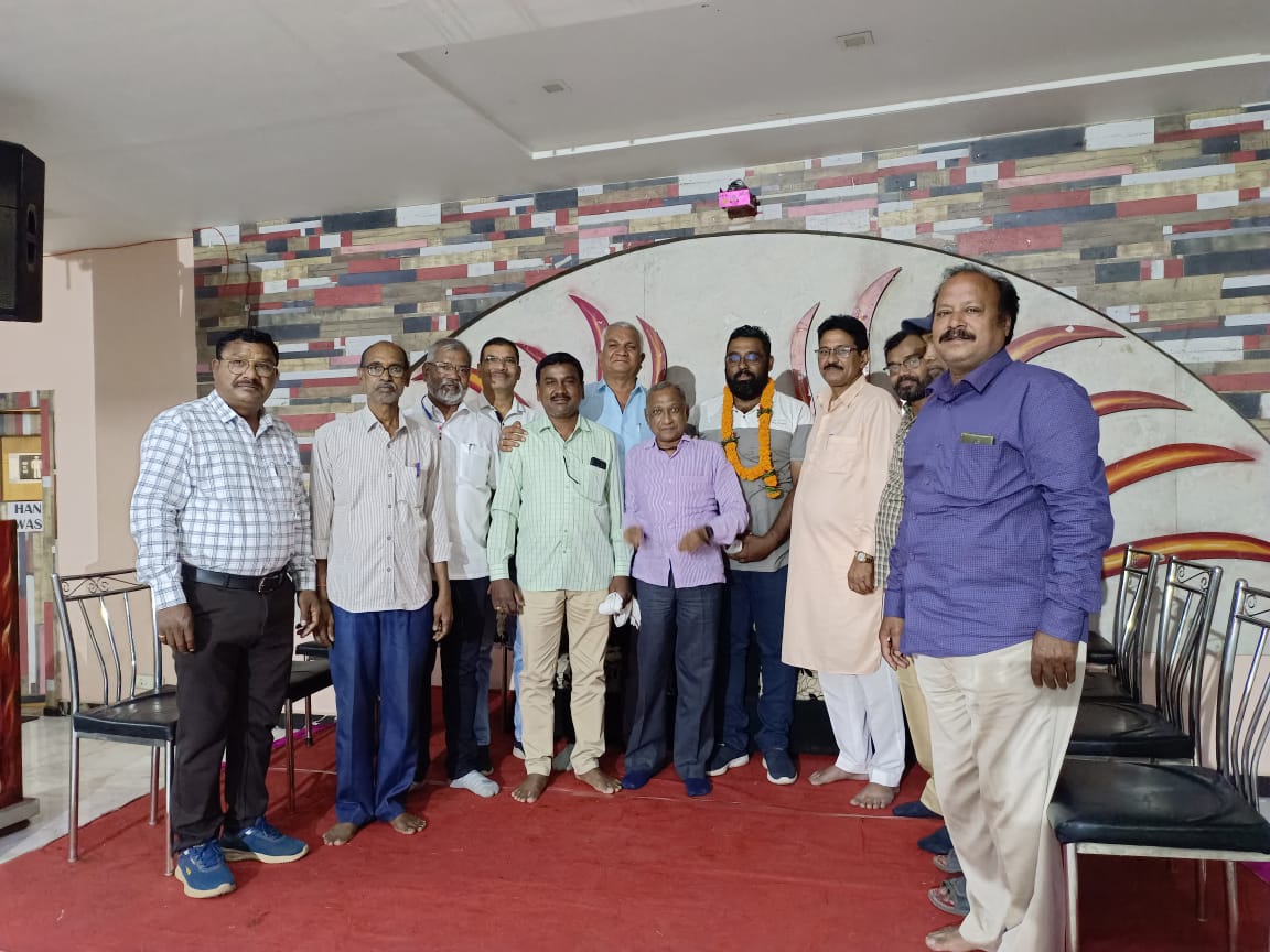 जागेश्वर प्रसाद चंद्राकर होंगे पटवारी संघ के कार्यकारी प्रांत अध्यक्ष, जाने मीटिंग में क्या कहा