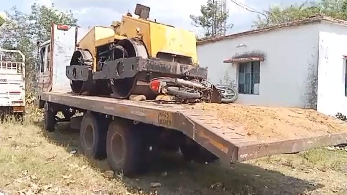 MP सड़क हादसा: ट्राला ने बाइक सवार पिता-पुत्र को मारी टक्कर, 4 साल के मासूम को दूर तक घसीटता ले गया ट्राला, दोनों की मौत