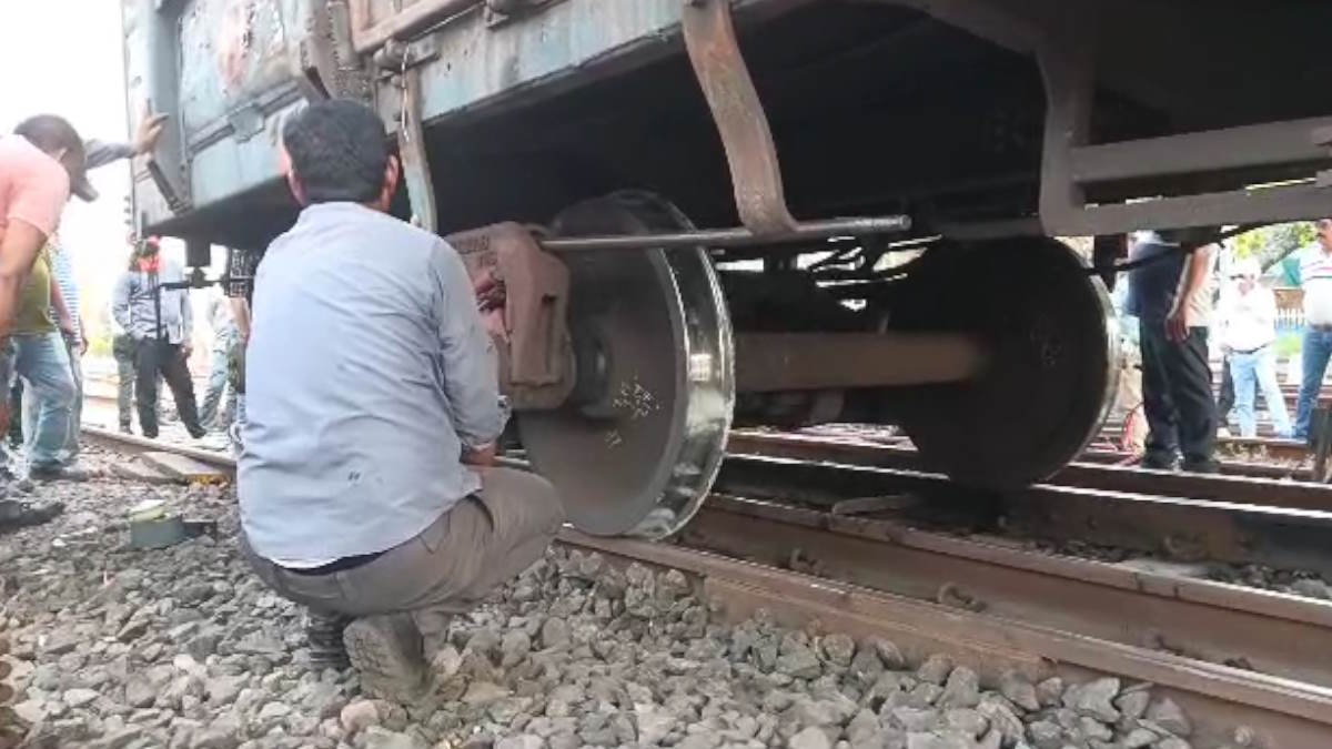 छत्तीसगढ़ में टला रेल हादसा, बिलासपुर के पास डिरेल हुई मालगाड़ी, वैगन को पहुंची क्षति…