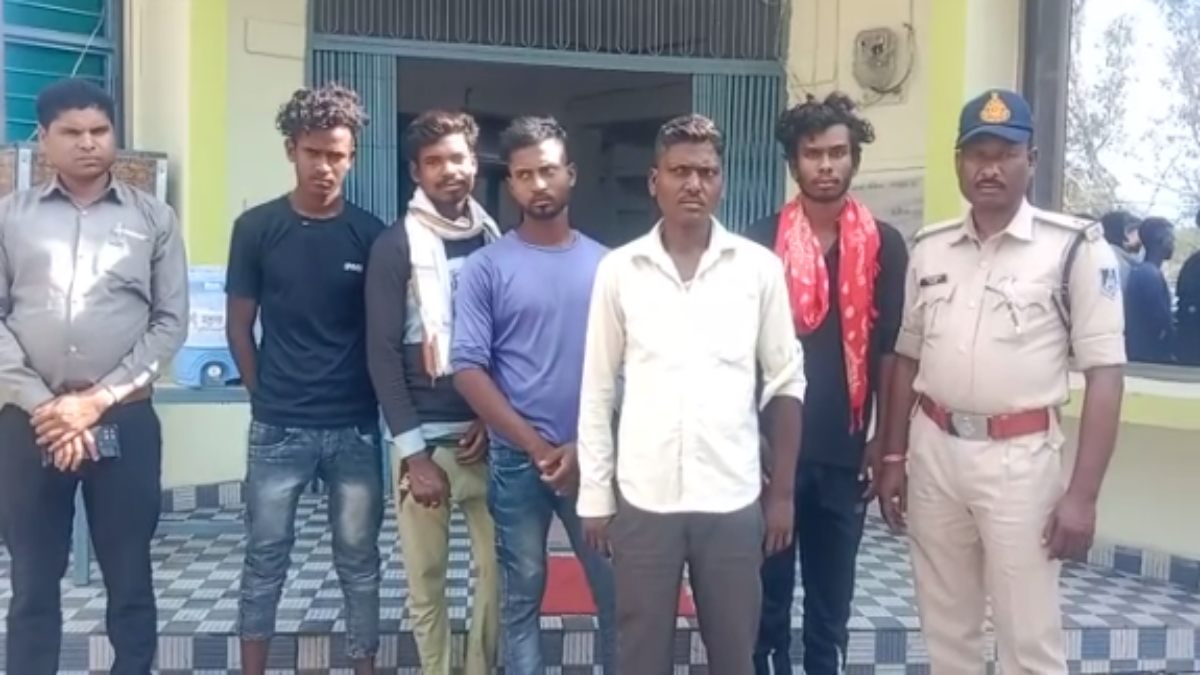 पलायनः उत्तरप्रदेश में बंधक बने थे एमपी के मजदूर, पुलिस ने सभी को छुड़ाकर किया परिजनों के हवाले