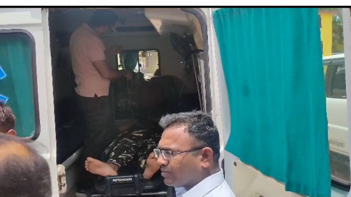 CG NEWS : खाना खाने के दौरान जवान को लगी गोली