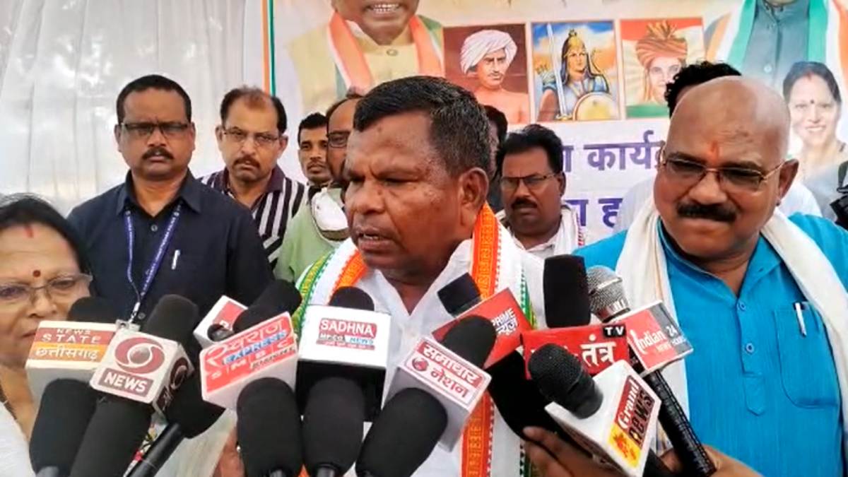 BJP पर बरसे मंत्री लखमा: कवासी ने कहा- ओम माथुर न तो रमन सिंह, राजेश मूणत और न केदार को लाए साथ, अपने साथियों पर ही भरोसा नहीं…कोई भी पोंगा पंडित आ जाए, फर्क नहीं पड़ेगा..
