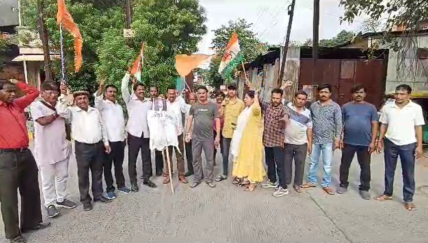 फिल्म आदिपुरुष को लेकर विरोध जारीः MP में कांग्रेस ने मनोज मुंतशिर का पुतला फूंका, निर्मोही अखाड़े के महंत मदन दास ने निर्माता पर FIR दर्ज करने की मांग की