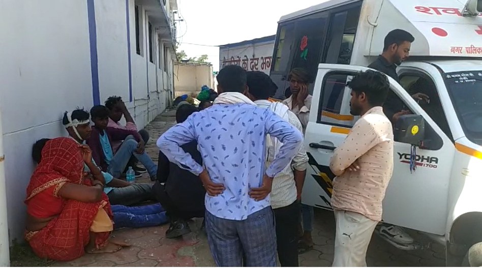 MP सड़क हादसाः हरदा में दो बाइक में सीधी भिड़ंत, एक बुजुर्ग की मौत, दो घायल