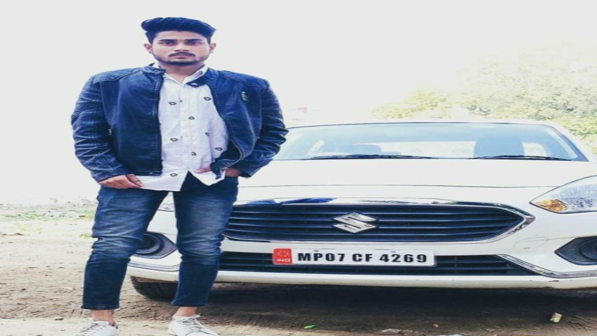 चौथी मंजिल से युवक ने लगाई छलांगः मौत, सुसाइड से पहले का सीसीटीवी आया सामने, मोबाइल खोलेगा राज