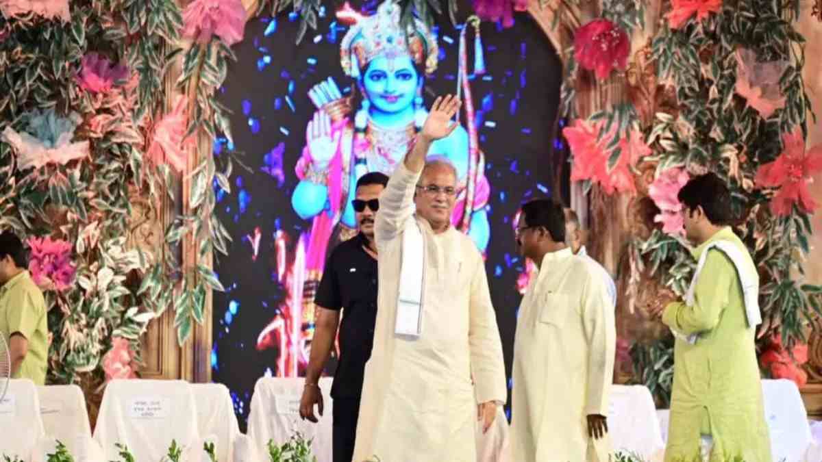 वर्ल्ड रिकॉर्ड में दर्ज हुआ छत्तीसगढ़ का नाम : राष्ट्रीय रामायण महोत्सव में अरण्य कांड पर 765 मिनट तक रामायण मंडलियों ने दी प्रस्तुति, जानिए कौन रहा विजेता…
