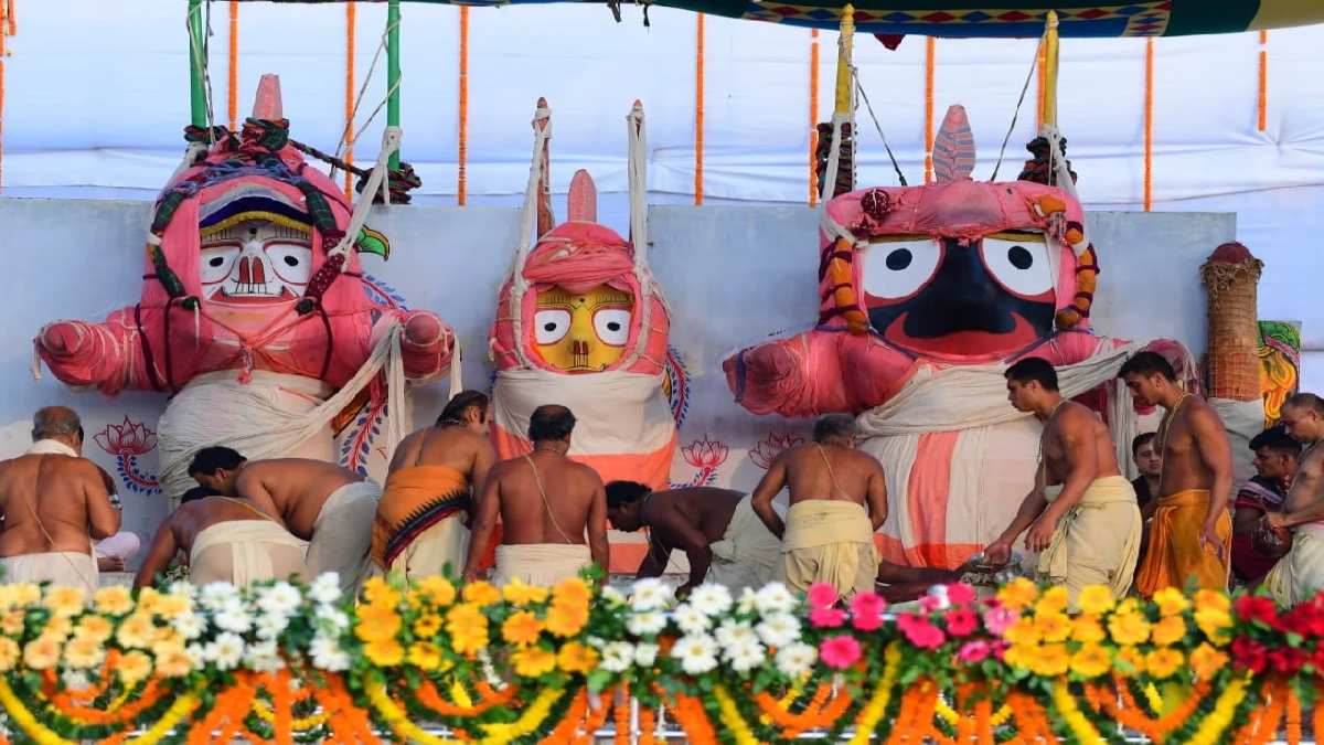 Shri Jagannath Snan Yatra 2023 : श्री मंदिर में होगा सहस्त्रधारा स्नान, अगले 15 दिनों तक बंद रहेंगे मंदिर के पट, जानिए क्या है पीछे का रहस्य ?