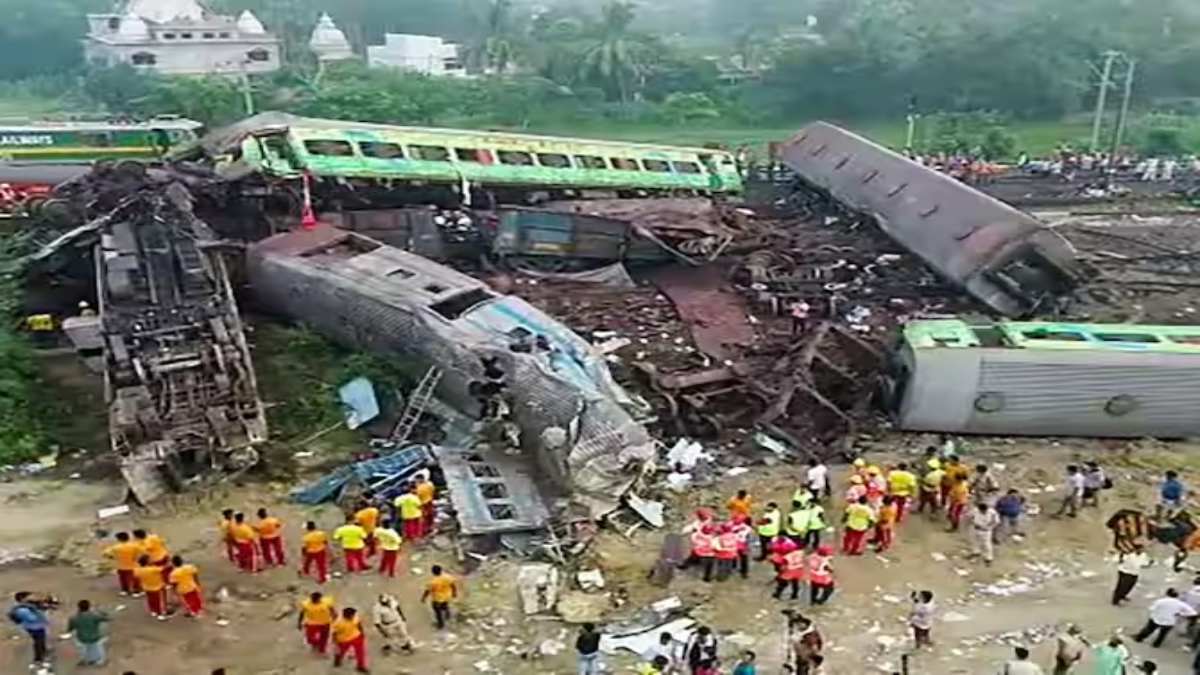 Odisha Train Accident : ओडिशा रेल हादसे की होगी CBI जांच, ओडिशा सरकार ने कहा- हादसे में 288 नहीं, इतने की गई जानें…