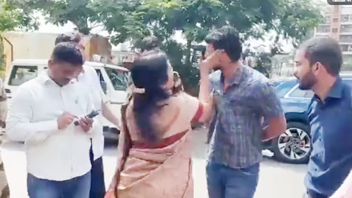 विधायक ने अधिकारी को जड़ा थप्पड़: बिना नोटिस कार्रवाई से भड़की MLA, सरेआम इंजीनियर को जड़ दिए झन्नाटेदार तमाचा, देखिए VIDEO