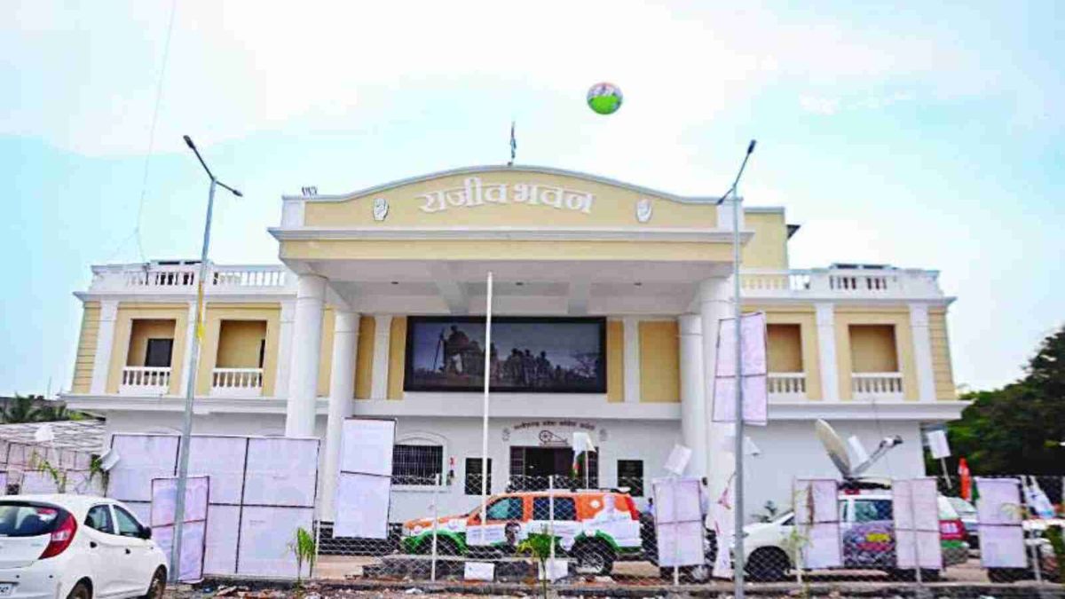 कांग्रेस में पिक्चर अभी बाकी है.. !