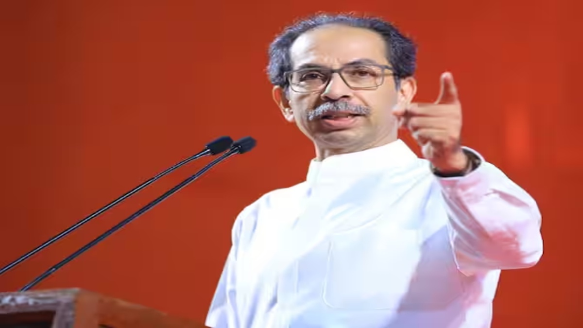 मुखपत्र के जरिए उद्धव गुट का बीजेपी पर निशाना : कहा- भगवान हनुमान की गदा लहराने के बावजूद चुनाव हारे, इसलिए अब इन्हें औरंगजेब की जरुरत पड़ रही…