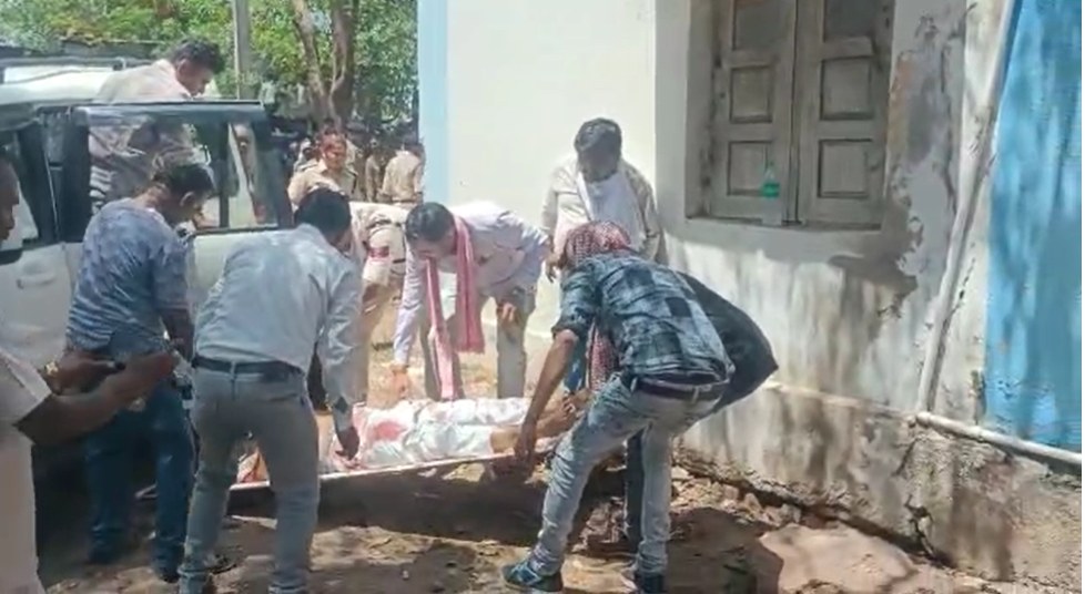 MP में गोलीबारीः देवास में दो परिवार के बीच चली दनादन गोलियां, दो मौत, एक घायल, दतिया में पुरानी रंजिश के चलते युवक को मारी गोली