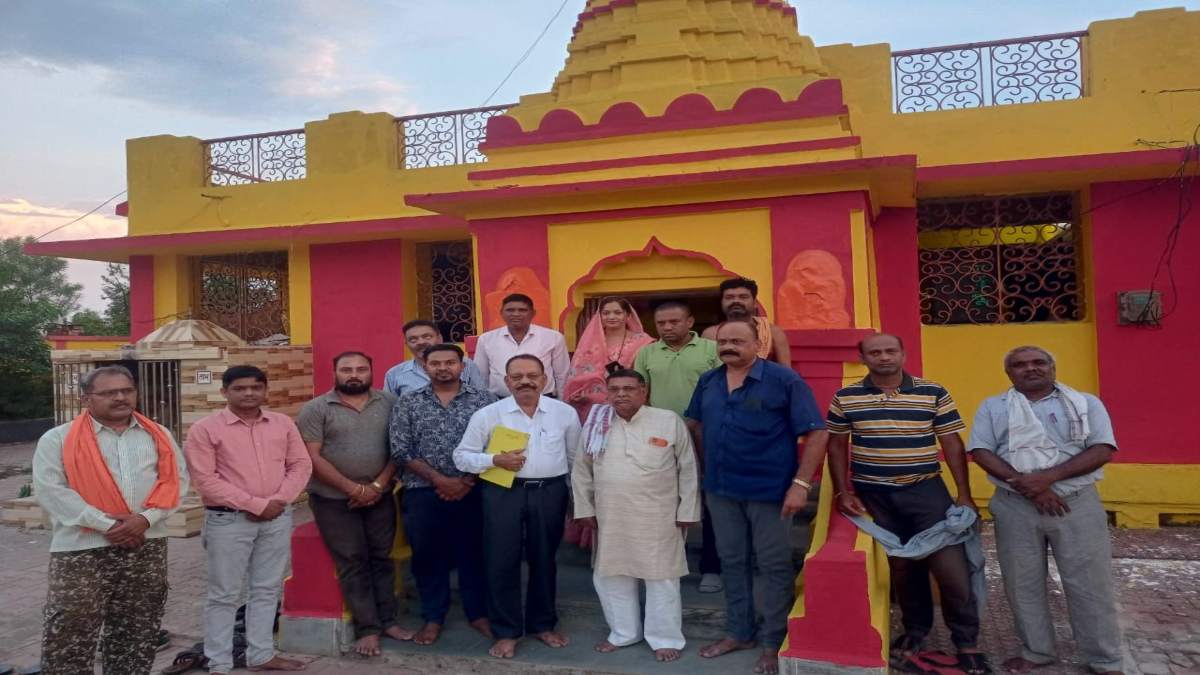 प्राचीन जगन्नाथ मंदिर में रथ यात्रा की तैयारी को लेकर हुई बैठक, मेले में दुकानदारों को नहीं लगेगा टैक्स, इलाके में 3 दिनों तक इन चीजों पर रहेगा प्रतिबंध