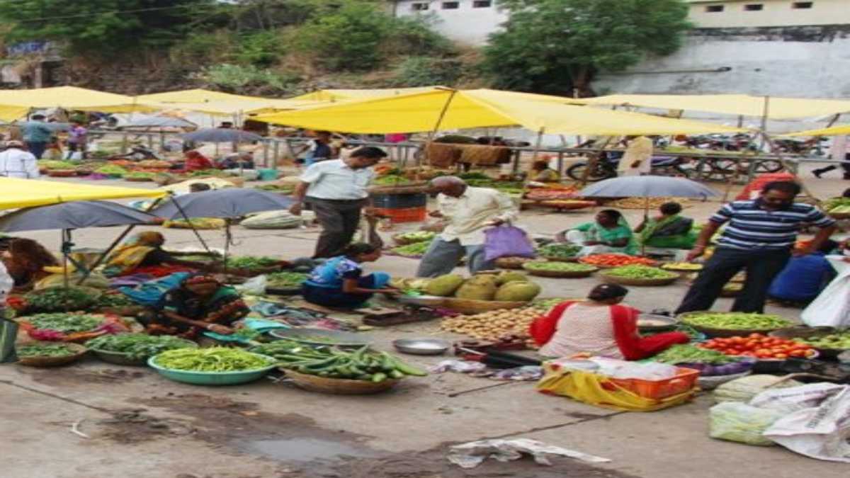MP सरकार ने निभाया अपना वादा: अब ठेकेदार नहीं वसूल सकेंगे बाजार बैठकी-तहबाजारी शुल्क, सीएम शिवराज ने की थी ठेकेदारी प्रथा को बंद करने की घोषणा