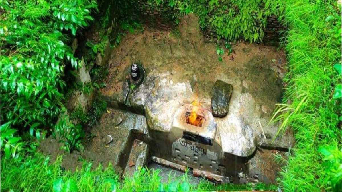 पड़ोसी देश में भगवान शिव के इस मंदिर में जल रही वर्षों से ज्वाला, कीजिए अग्निकुंड महादेव के दर्शन…