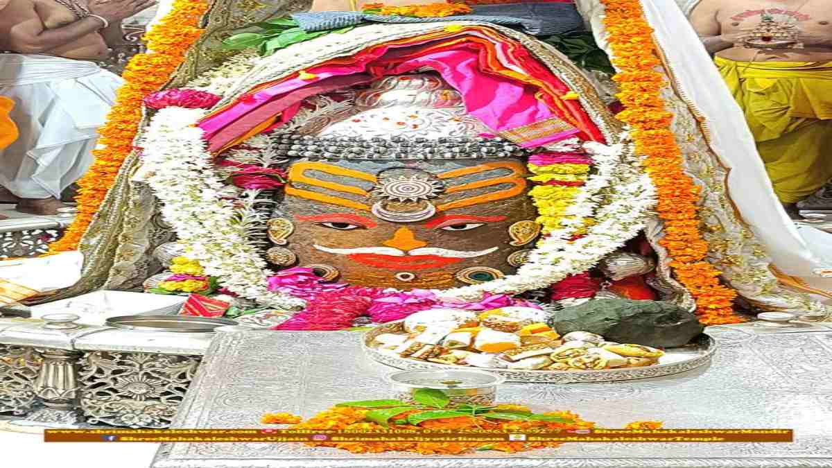 22 जुलाई महाकाल आरती दर्शन: बाबा महाकाल का भस्म आरती के दौरान दिव्य स्वरूप श्रृंगार