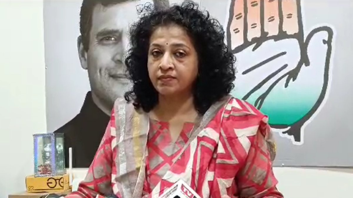 MP की सियासतः कांग्रेस का आरोप- महिला अत्याचार में प्रदेश नंबर -वन, संगठन प्रभारी शोभा ने पेश किए आंकड़े, बीजेपी बोली- दिग्विजय का शासनकाल याद करे