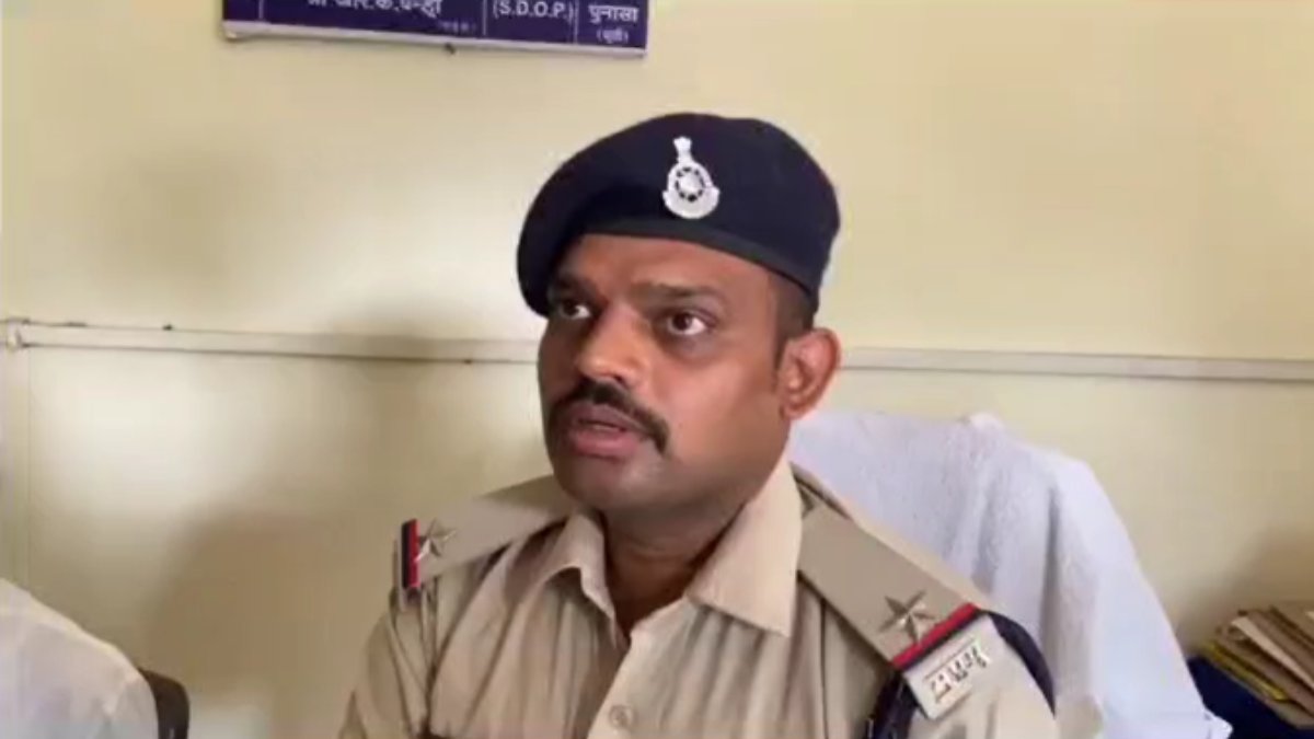 एसपी ने चौकी प्रभारी को किया लाइन अटैच: शराब बेचते युवक को पकड़ा, फिर मारपीट कर मांगी थी रिश्वत