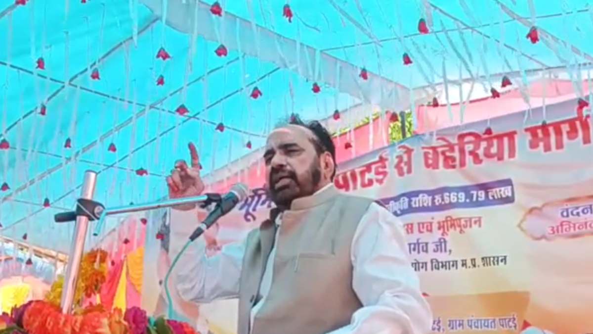 तीन चुनाव और लड़ेंगे मंत्री जी: मंच से बोले- गुरु का आदेश चुनाव लड़ना और जनता का भला करते रहना, 8 बार से हैं विधायक