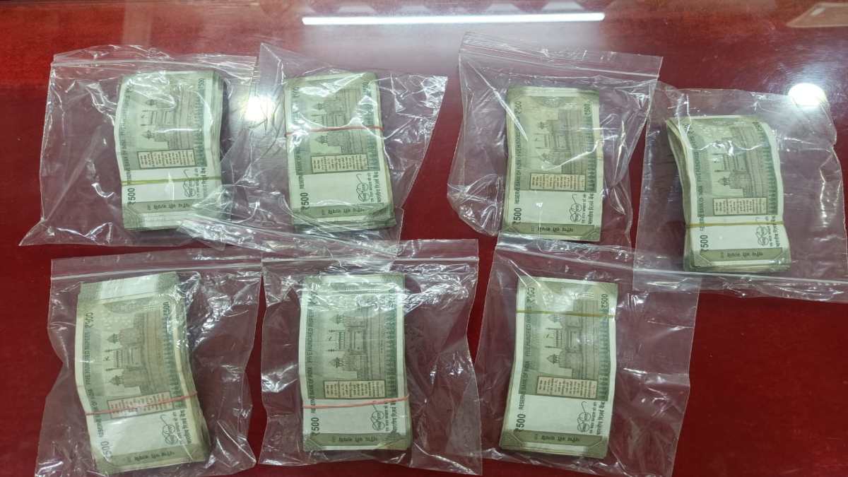 राजधानी में नौकरानी ही निकली चोर: लॉकर तोड़कर 7 लाख की चोरी, पति-पत्नी गिरफ्तार, तीन लाख बरामद