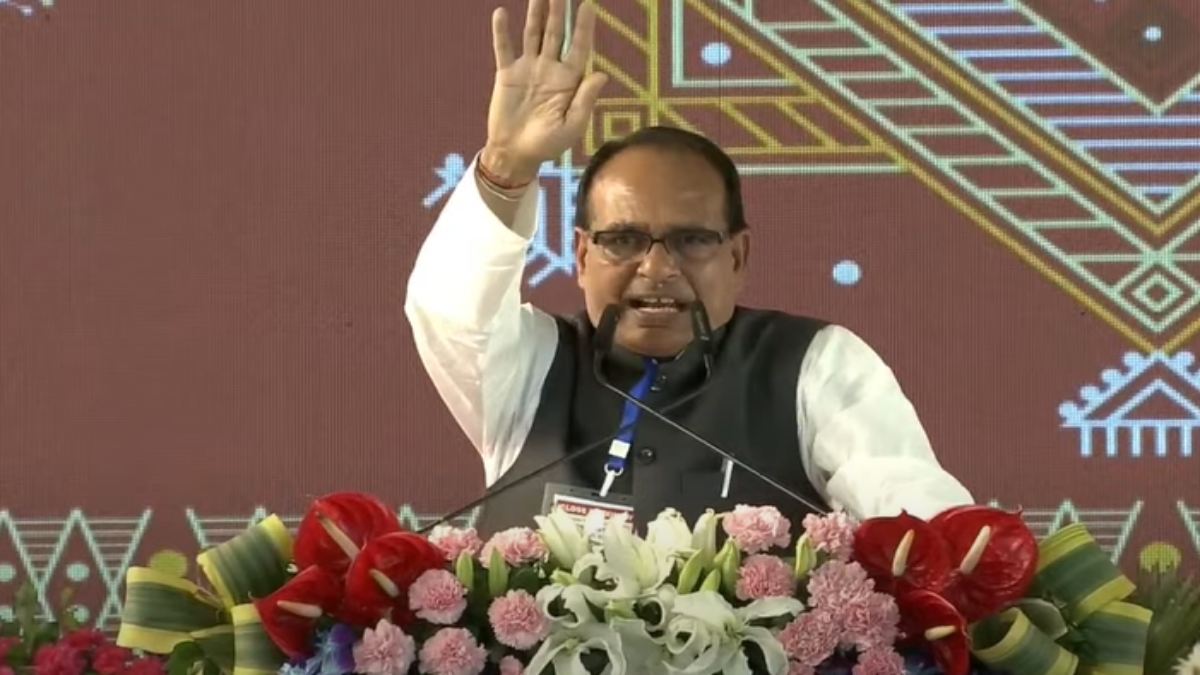 शहडोल में CM शिवराज ने कांग्रेस पर बोला हमला: जबलपुर में रानी दुर्गावती का विशाल स्मारक बनाने का ऐलान, योजनाओं का किया बखान