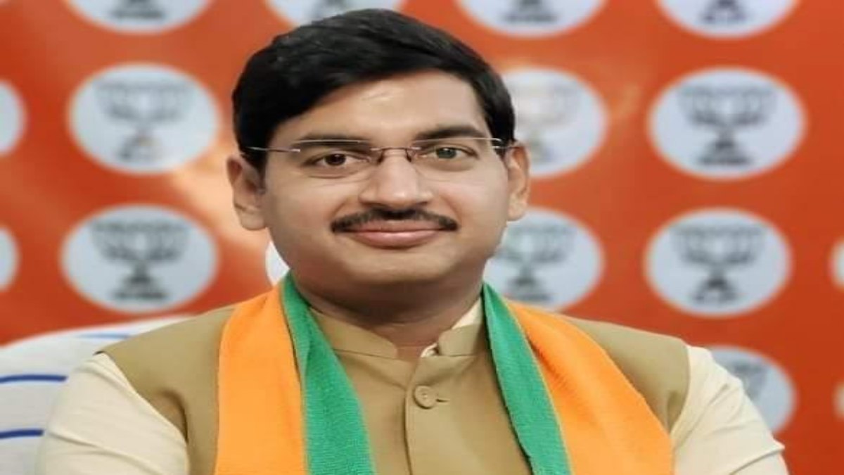 बीजेपी ने राजस्थान को बताया रेपिस्तानः NCRB में खुलासा, वहां सबसे ज्यादा रेप के मामले, मीडिया प्रभारी आशीष ने प्रियंका के ग्वालियर दौरे पर साधा निशाना