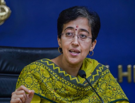 डीईआरसी चेयरमैन की शपथ ग्रहण कार्यक्रम फिर रद्द