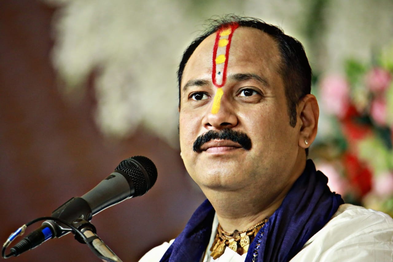 एक बार फिर छत्तीसगढ़ आ रहे पं. प्रदीप मिश्रा, 1 से 7 अगस्त तक होगी शिव महापुराण