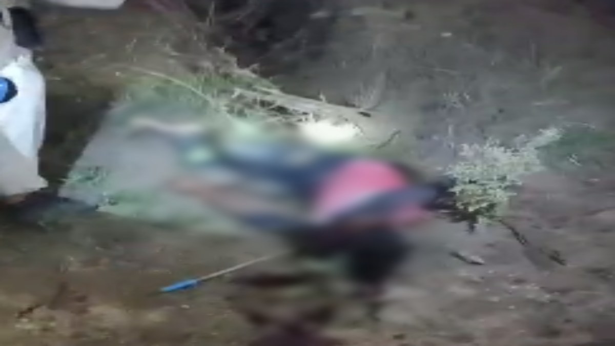 MP CRIME: बकरियां चराने गए नाबालिग की पत्थर से कुचल कर हत्या, खून से लथपथ पड़ी मिली लाश
