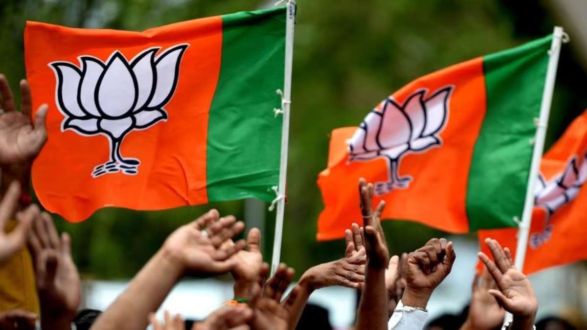 MP बीजेपी को वॉर रूम की तलाश: प्रदेश कार्यालय से अलग जगह पर बनेगा ‘State War Room’, अश्विनी वैष्णव ने इस बिल्डिंग का किया निरीक्षण