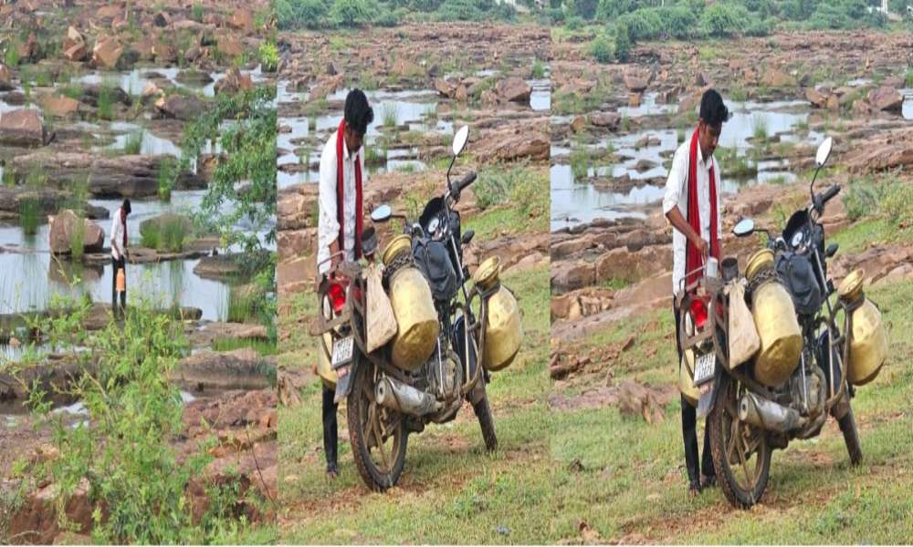 दूध में मिलावटः नदी का पानी मिलाते ग्वाले का फोटो कलेक्टर ने खींचा, तस्वीर सोशल मीडिया पर वायरल