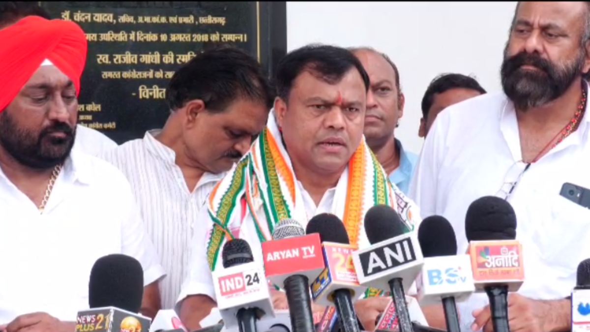 पीएम मोदी के छत्तीसगढ़ दौरे पर पीसीसी चीफ दीपक बैज ने कसा तंज, कहा- PM Modi जब-जब आते हैं झूठ बोलकर जाते हैं …