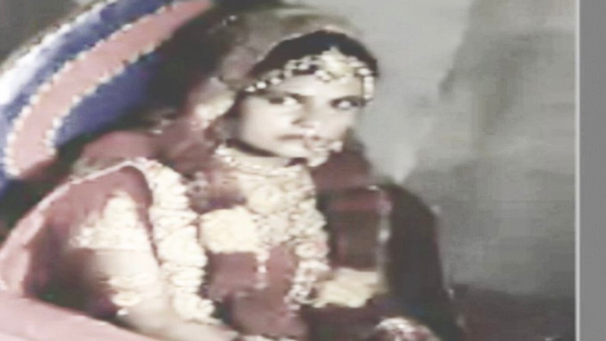 घर में ही फांसी पर लटकी मिली महिला सिपाही की लाश, हत्या की आशंका