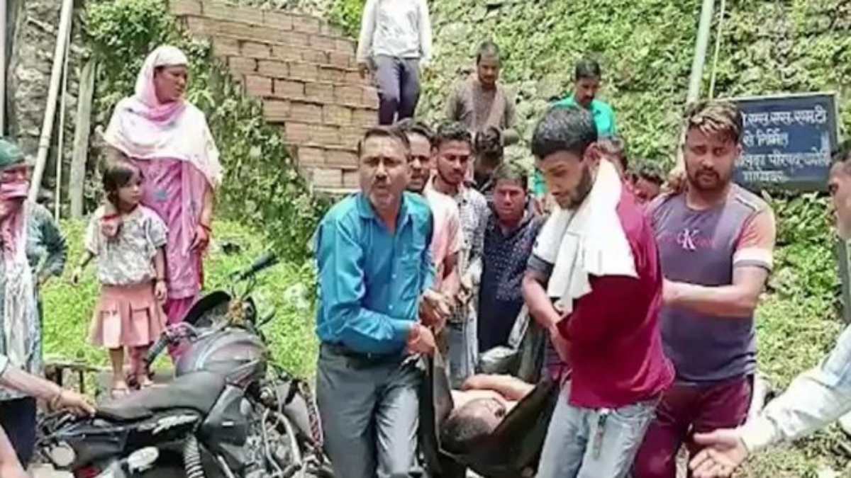 नमामि गंगे प्रोजेक्ट की साइट पर बड़ा हादसा, करंट लगने से 6 पुलिसकर्मी समेत 17 लोगों की मौत