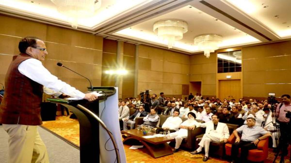 सीएम शिवराज ने उद्योगपतियों के लिए की बड़ी घोषणा: अब 10 साल के लिए मिलेगा व्यापार का लाइसेंस