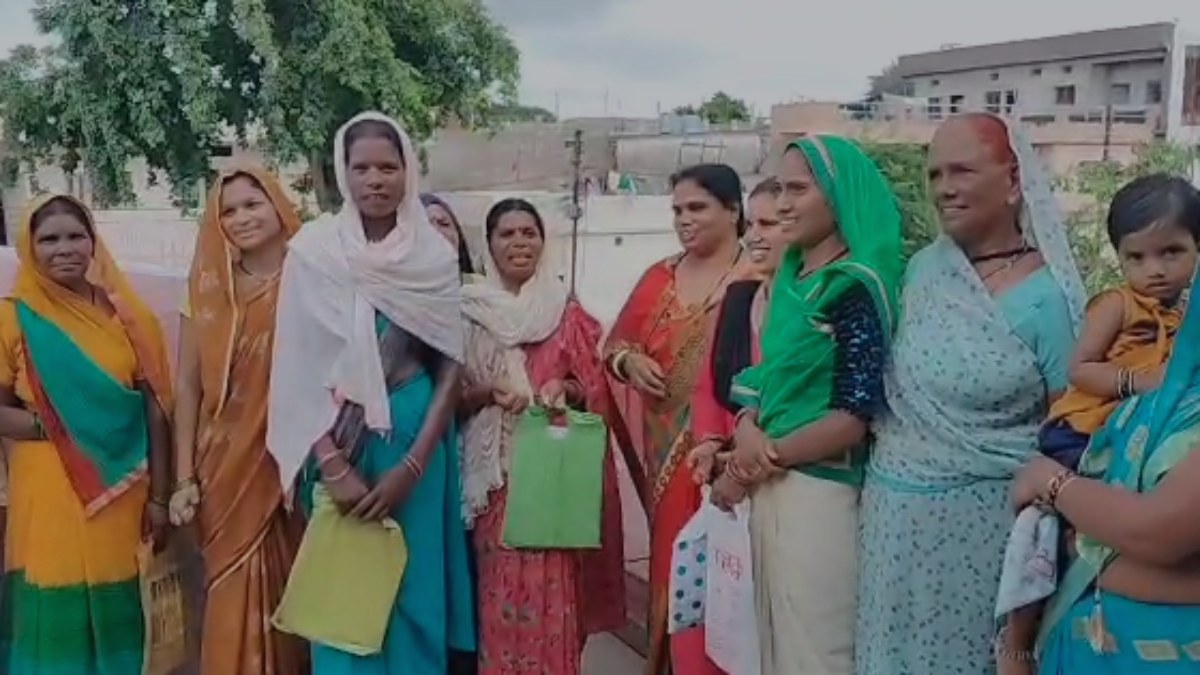 Ladli Bahna Yojana : बहनों को खरीदना पड़ेगा ट्रैक्टर, तब मिलेगा योजना का लाभ, पोर्टल मांग रहा ट्रैक्टर का रजिस्ट्रेशन नंबर