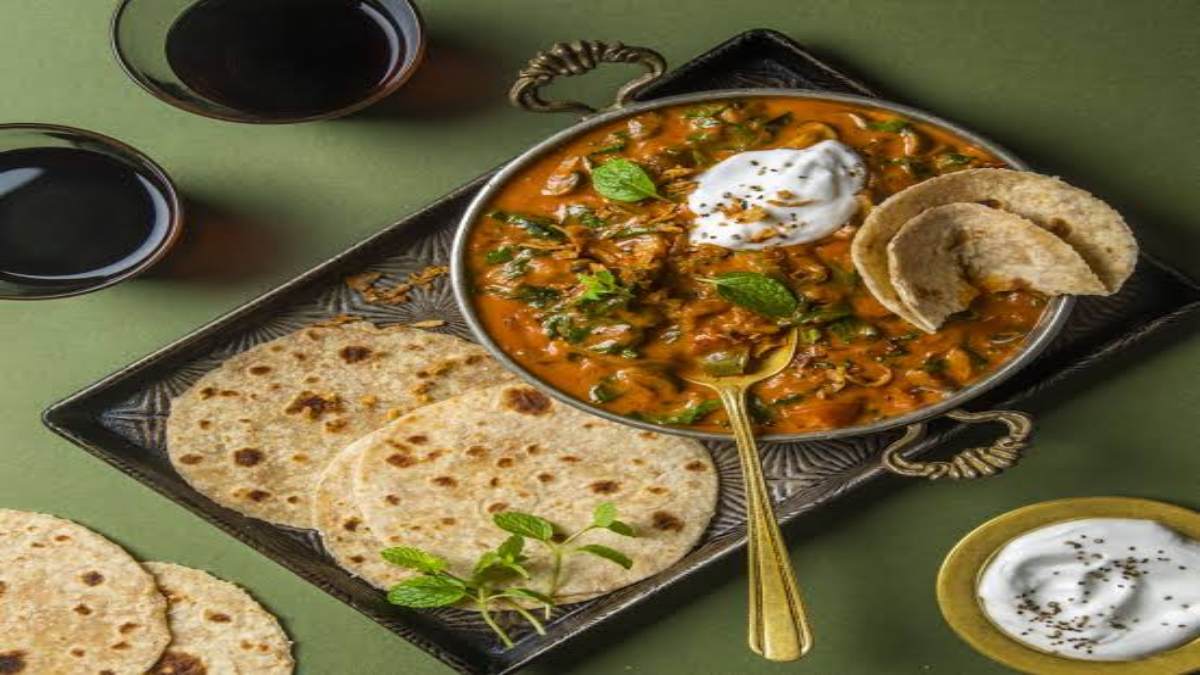 Mushroom Tikka Masala Recipe: चावल और नान के साथ लगता है लाजवाब, जानिए मशरूम टिक्का मसाला की खास रेसिपी