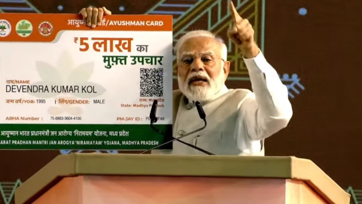 शहडोल में बरसे पीएम मोदी: 70 साल सरकारों ने आदिवासियों की चिंता नहीं की, आयुष्मान कार्ड मोदी की गारंटी, विपक्ष की झूठी गारंटी से सावधान