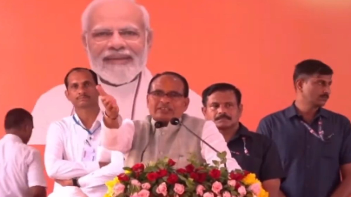 CM शिवराज ने सिंगरौली में 693 करोड़ से ज्यादा के विकास कार्यों की दी सौगात, अति पिछड़ी जाति को की बैगा जनजाति में शामिल करने की घोषणा 