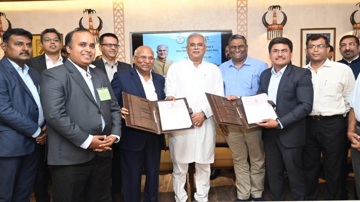 Tata Technologies के साथ MoU: 36 ITI होंगे आधुनिक, 1188.36 करोड़ की लागत से होगा उन्नयन, CM बघेल बोले- युवाओं को मिलेंगे कौशल को विकसित करने के अच्छे अवसर