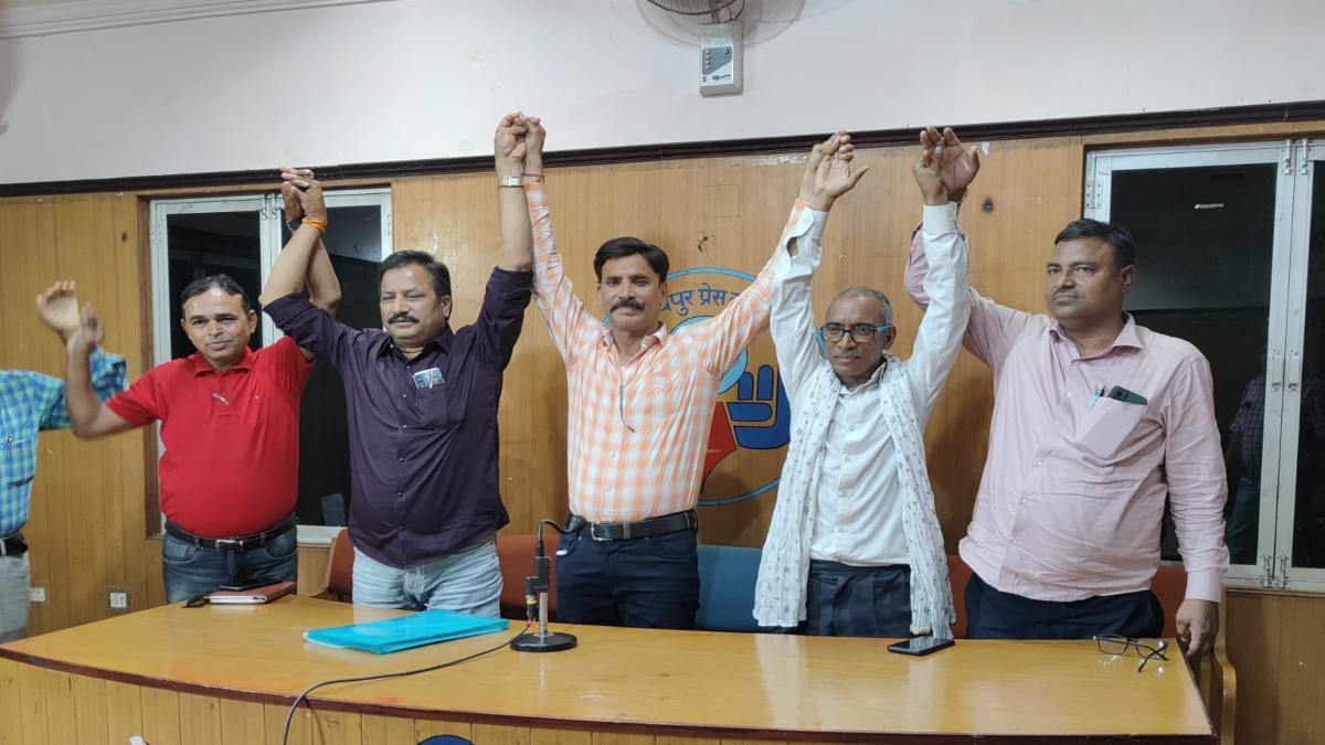 10 जुलाई से आंदोलन की चेतावनी: छत्तीसगढ़ शिक्षक मोर्चा ने लगाए वादा पूरा नहीं करने के आरोप, कहा- नहीं दूर हुई वेतन विसंगति, नहीं मिली क्रमोन्नति