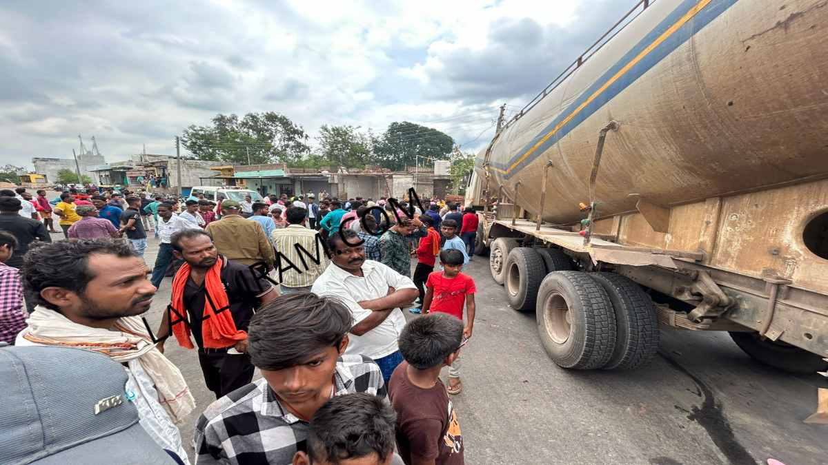 ACCIDENT BREAKING: सड़क हादसे में पिता-पुत्र की मौत, CM बघेल ने जताया दुख, 4-4 लाख मुआवजे की घोषणा