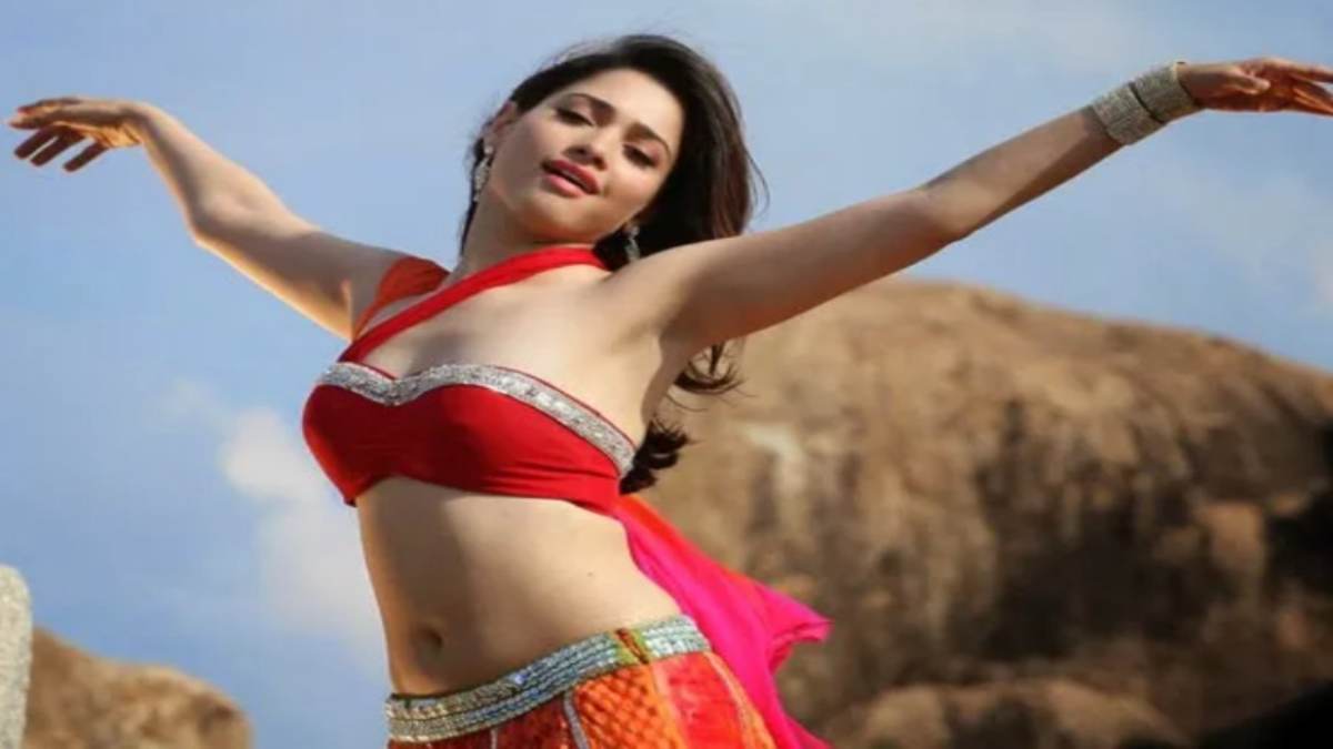 काफी कठिन था Tom Boy से तमन्ना बनना, एक्ट्रेस ने शेयर की अपनी तकलीफ …