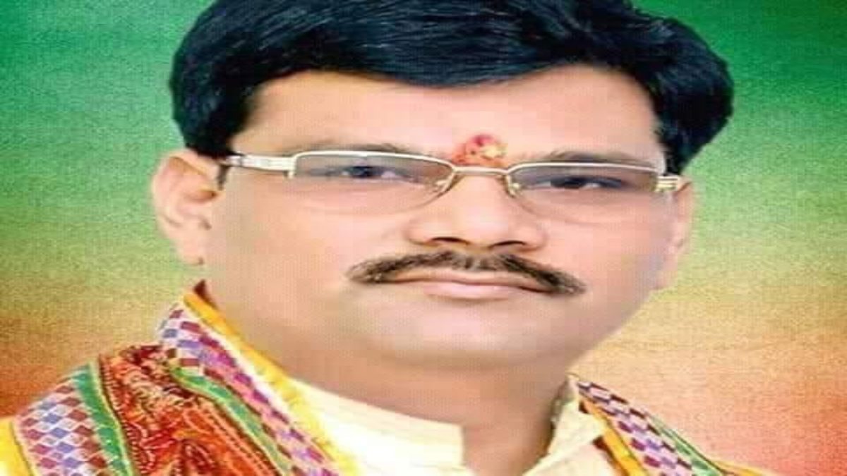 MP मिशन 2023ः विश्व हिंदू परिषद का बड़ा चेहरा बीजेपी में होंगे शामिल, राजेश तिवारी के समर्थकों ने सोशल मीडिया पर फोटो के साथ किया ट्वीट