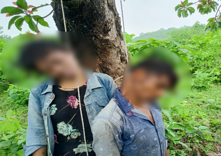 प्रेमी जोड़े ने एकसाथ दुनिया को कह दिया अलविदाः एक ही पेड़ पर फांसी के फंदे पर लटके मिले, गांव में फैली सनसनी